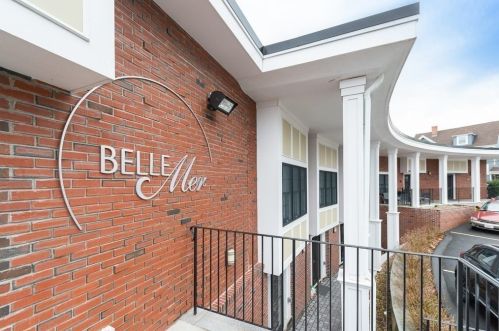 142 Pleasant St, Winthrop MA  02152-2000 exterior