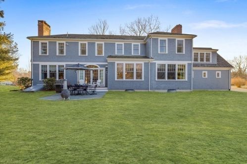 27 Maryknoll Dr, Hingham MA 02043-3477 exterior