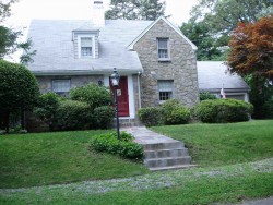 15 Alexander Rd, Newton, MA 02461-1830