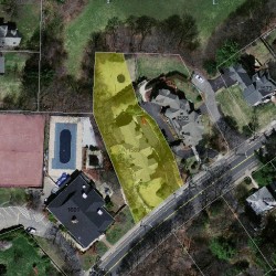1589 Beacon St, Newton MA 02468-1507 aerial view