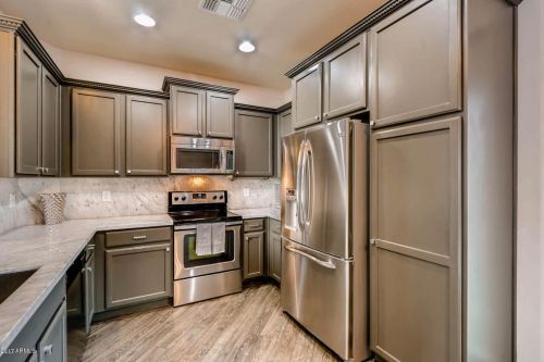 21240 36th Pl, Phoenix AZ  85050-8387 exterior