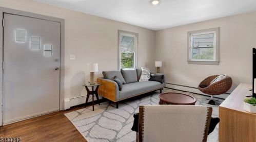 154 Passaic Ave, Belleville NJ  07109-1958 exterior