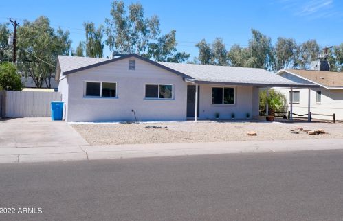 2315 Echo Ln, Phoenix, AZ 85021-4853