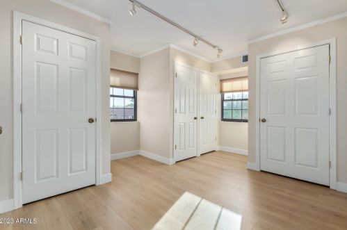 3835 Ahwatukee Dr, Phoenix AZ 85044-2033 exterior