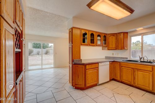 6822 41 Pl, Phoenix AZ 85028-2264 exterior