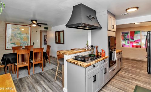 5047 39 Dr, Phoenix AZ 85029-3002 exterior