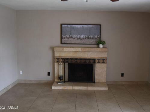 4061 Aster Dr, Phoenix AZ 85032-7318 exterior