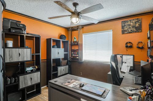 911 Campo Bello Dr, Phoenix AZ 85032-2051 exterior