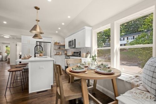 76 Chester Ave, Dedham MA  02026-6514 exterior