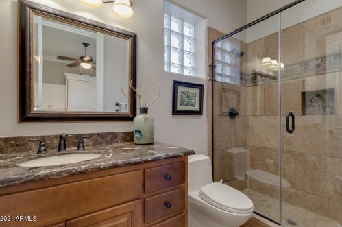 1465 Caribbean Ln, Phoenix AZ 85023-6792 exterior