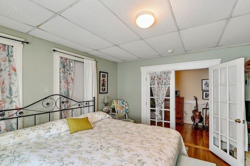 280 Court St, Plymouth MA 02360-4362 exterior