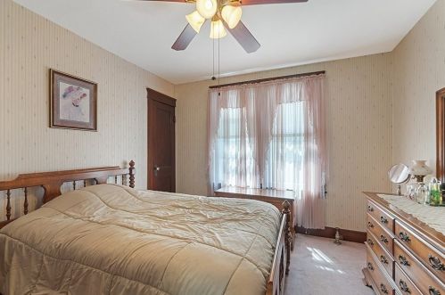 29 Halmstad St, Worcester MA 01607-1520 exterior