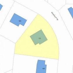 133 Woodcliff Rd, Newton MA 02461-1824 plot plan