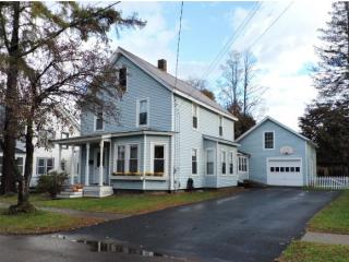 16 Randall St, Waterbury, VT 05676-1511
