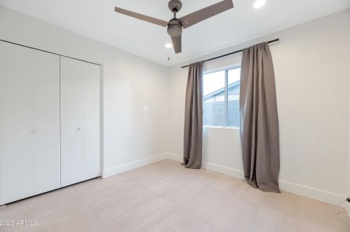 13216 30th Pl, Phoenix AZ  85032-6033 exterior