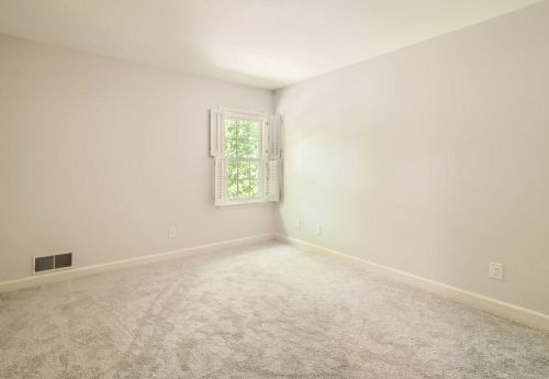 5100 Hidden Branches Cir, Atlanta GA  30338-4021 exterior