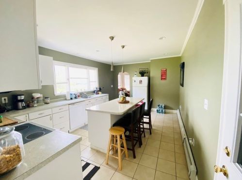 62 Fremont Ave, Everett MA 02149-5022 exterior