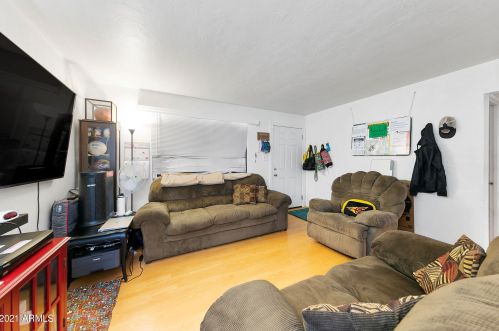 3813 9th Pl, Phoenix AZ 85022-2642 exterior