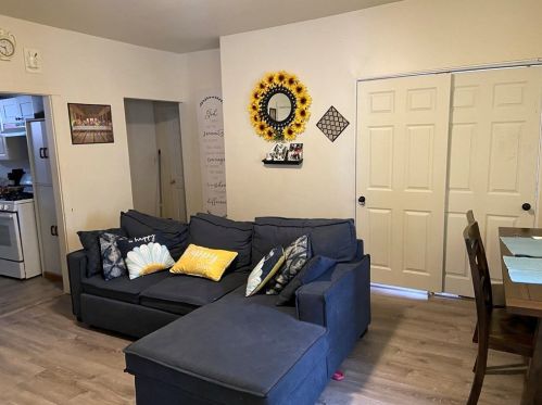 764 Plymouth Ave, Fall River MA 02721-1946 exterior