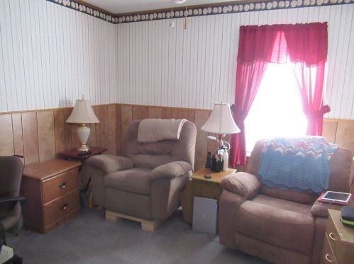 4 Doane St, Worcester MA 01607-1108 exterior