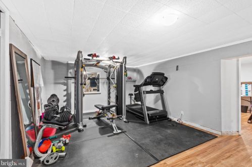 716 Creek Ln, West Deptford NJ 08051-1631 exterior