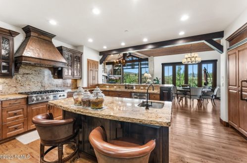 2870 Westview Trl, Park City UT 84098-6342 exterior