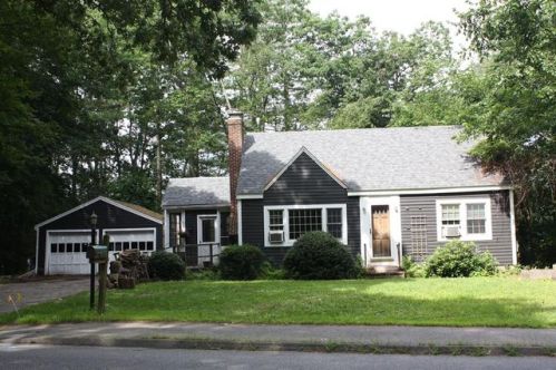 78 Central St, Acton, MA 01719-1200