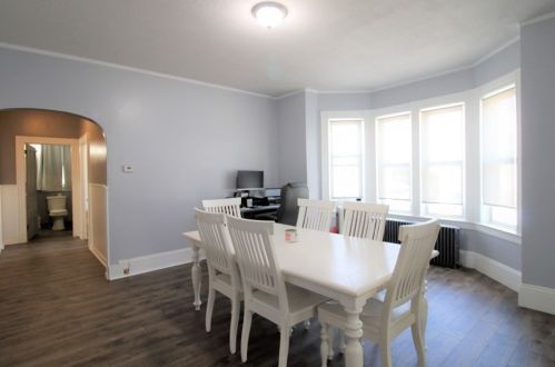 292 Durfee St, Fall River MA 02720-2330 exterior