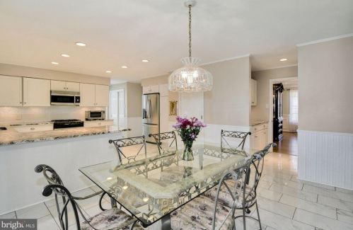 8556 Window Latch Way, Columbia MD 21045-5637 exterior