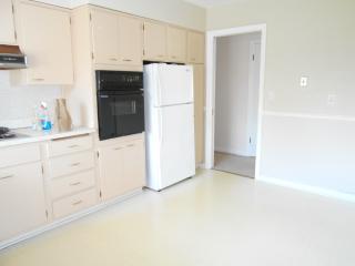 121 Wildwood Ln, Louisville KY  40223-2851 exterior