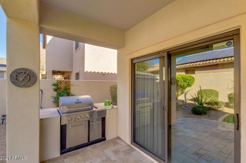 1344 Belmont Ave, Phoenix AZ 85021-6876 exterior