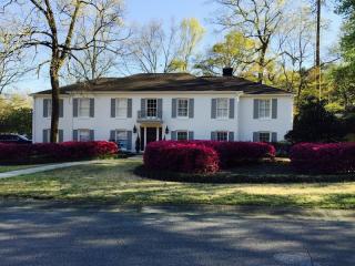 2301 Hunters Cv, Birmingham, AL 35216-2415