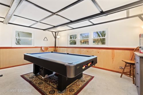 549 Ashbury Ave, Lemont IL 60440-1269 exterior