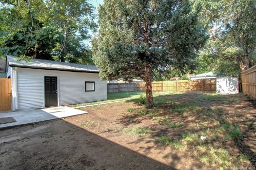 3243 Ogden St, Englewood CO  80113-2824 exterior