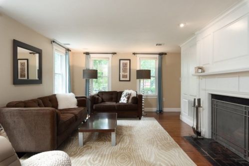 106 Valley Rd, Needham, MA 02492-4723