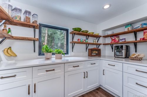 27132 Log Trl, Conifer CO  80433-7222 exterior