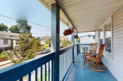 32 Fuller St, Everett MA  02149-4213 exterior