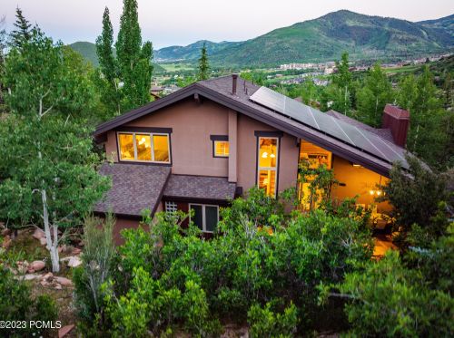 2068 Mahre Dr, Park City, UT 84098-8509