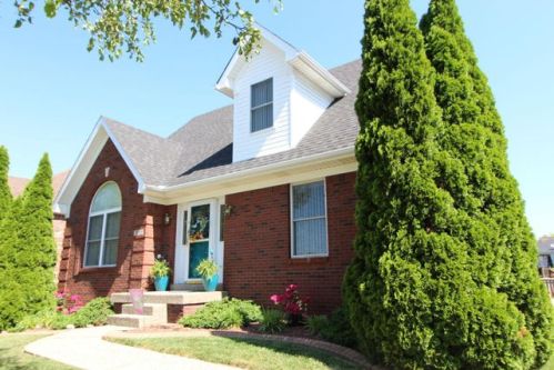 10717 Spg Lawn Dr, Louisville KY  40291-3673 exterior