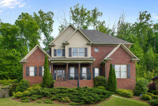 2434 Huntington Glen Dr, Birmingham, AL 35226-1997