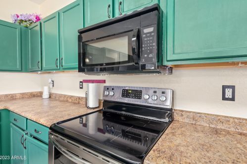 2541 Alta Vista Rd, Phoenix AZ  85041-5331 exterior