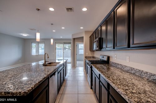 2417 Beverly Rd, Phoenix, AZ 85041-7626