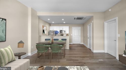 230 Columbus Blvd, Philadelphia, PA 19106-0039