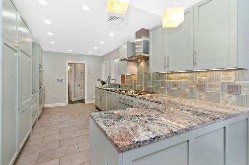 354 Otis St, Newton MA 02460-1817 exterior