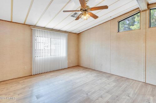 18438 2nd Pl, Phoenix AZ 85022-1011 exterior