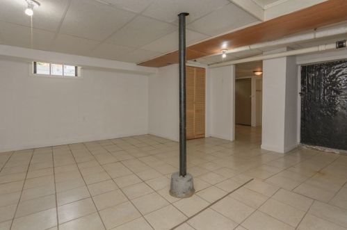 3 Mt Vernon St, Lawrence MA 01843-3206 exterior