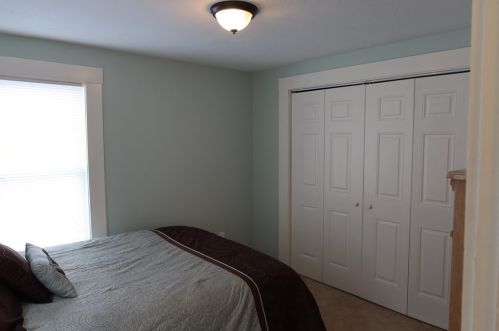 240 Prospect St, Royalston MA 01331-2317 exterior