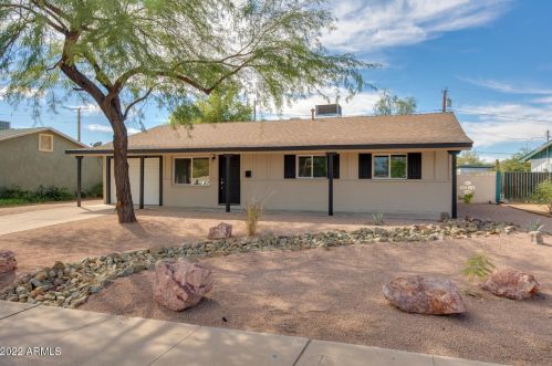 13408 35th St, Phoenix AZ  85032-6160 exterior