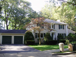 130 Berkeley St, Newton, MA 02465-2619
