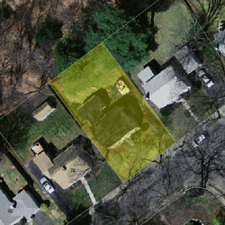 78 Clearwater Rd, Newton MA 02462-1104 aerial view